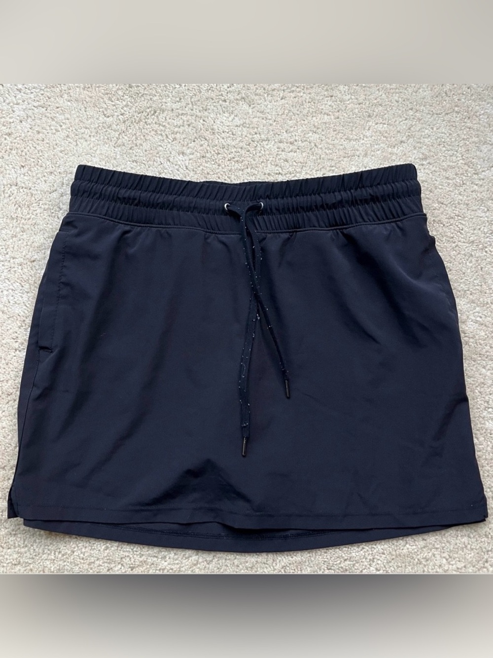 Tek Gear Women’s Black Skort w/ Shorts Lining & Pockets - Size M - EUC